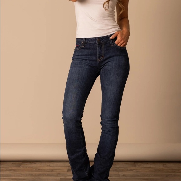 Kimes Ranch Chloe - Picture 5 of 5